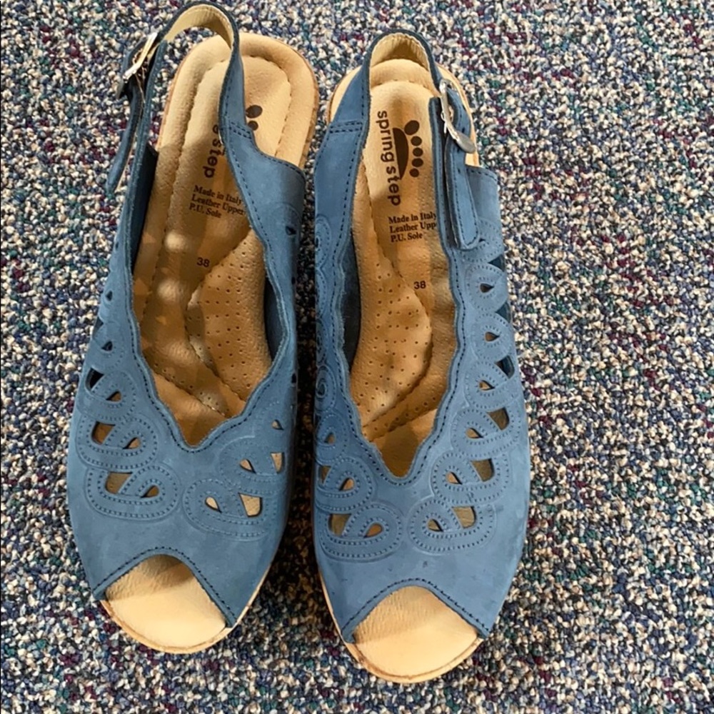 Spring Step wedge heels